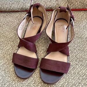 Naturalizer Alexa strap sandals size 7